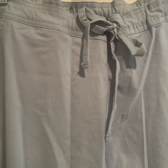 EUC worn once Prana Capri pants - Picture 2 of 6